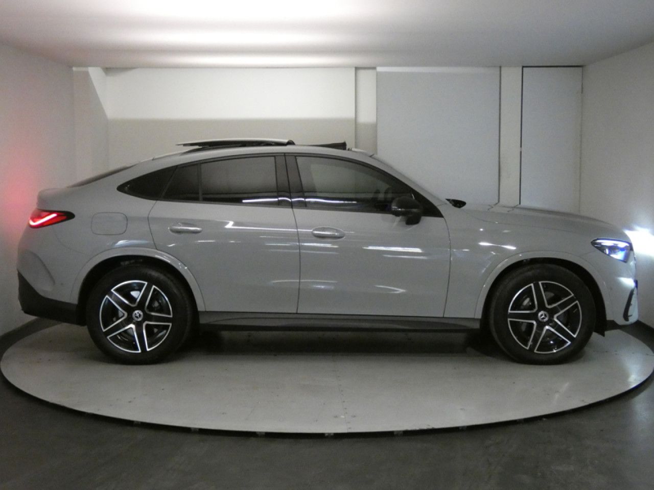 Photo du véhicule 3 / 18