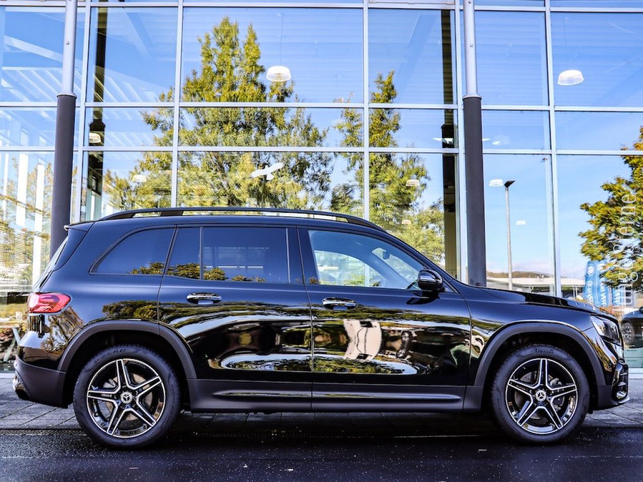 Mercedes-Benz GLB – Bild 3