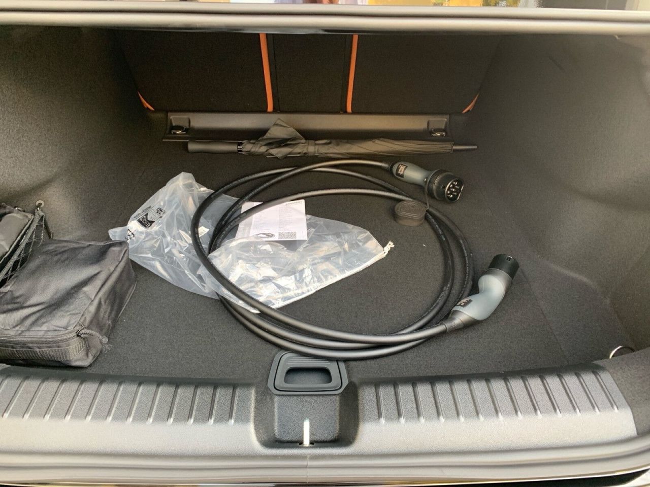 Mercedes-Benz C-Klasse – Bild 12