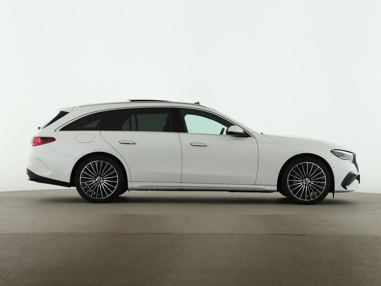 Mercedes-Benz E-Klasse – Bild 7