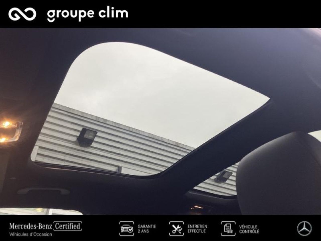 Photo du v&eacute;hicule 15 / 18