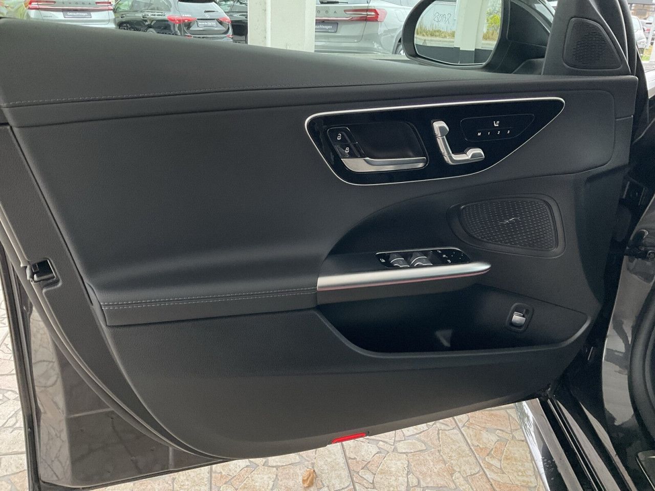 Mercedes-Benz C-Klasse – Bild 25