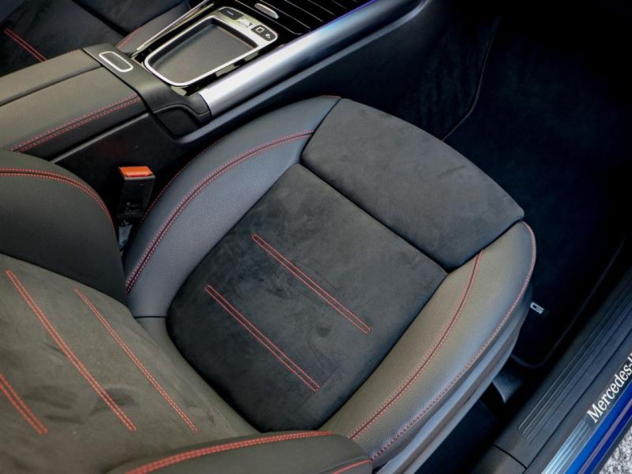 Photo du v&eacute;hicule 18 / 18