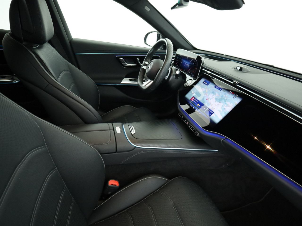 Mercedes-Benz E-Klasse – Bild 17