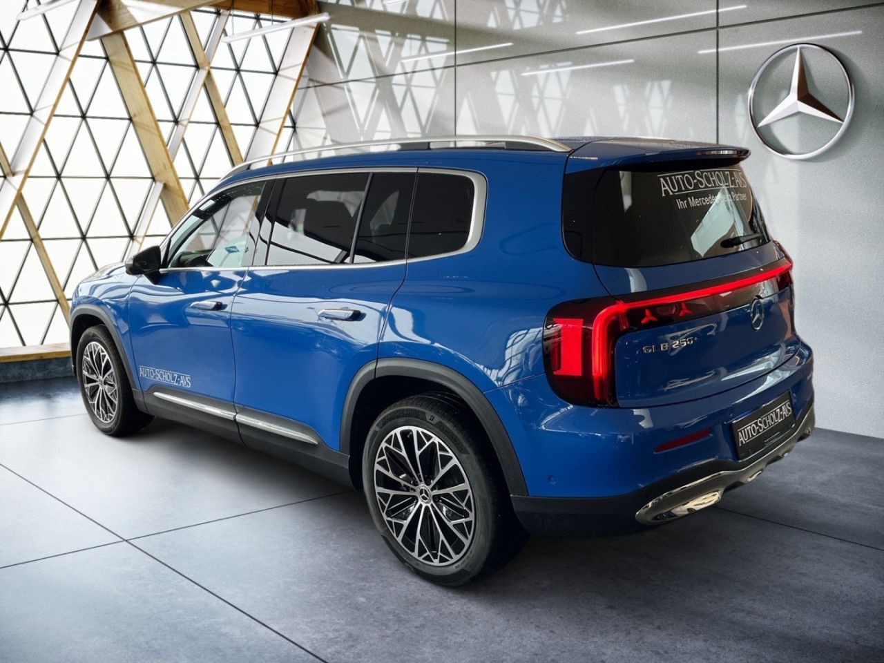 Mercedes-Benz GLB – Bild 11
