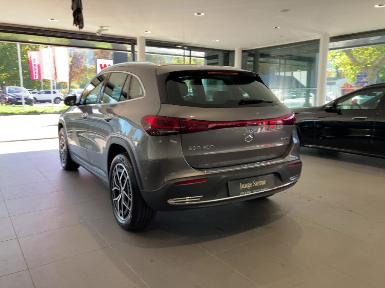 Mercedes-Benz EQA – Bild 2