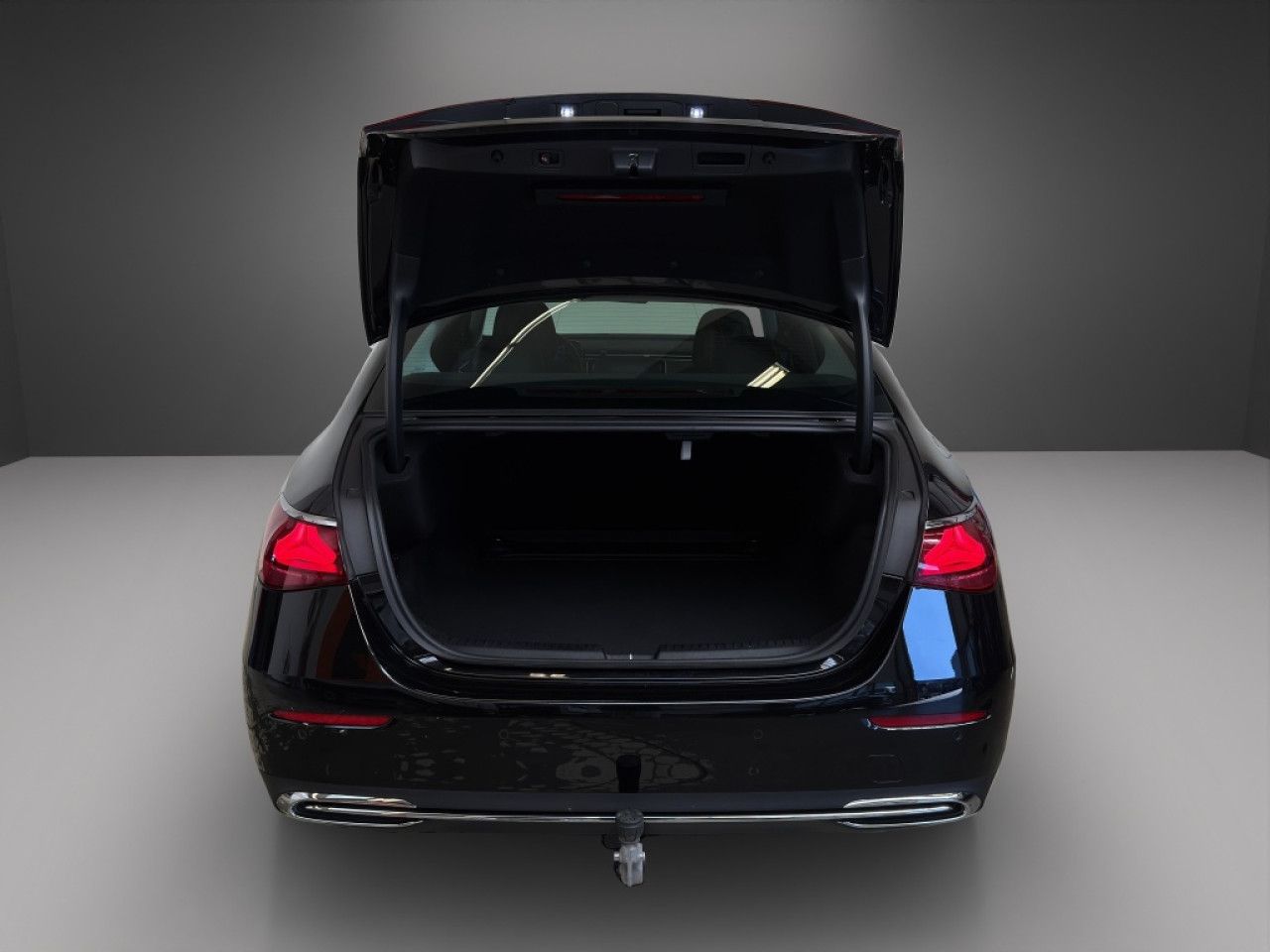 Mercedes-Benz E-Klasse – Bild 12