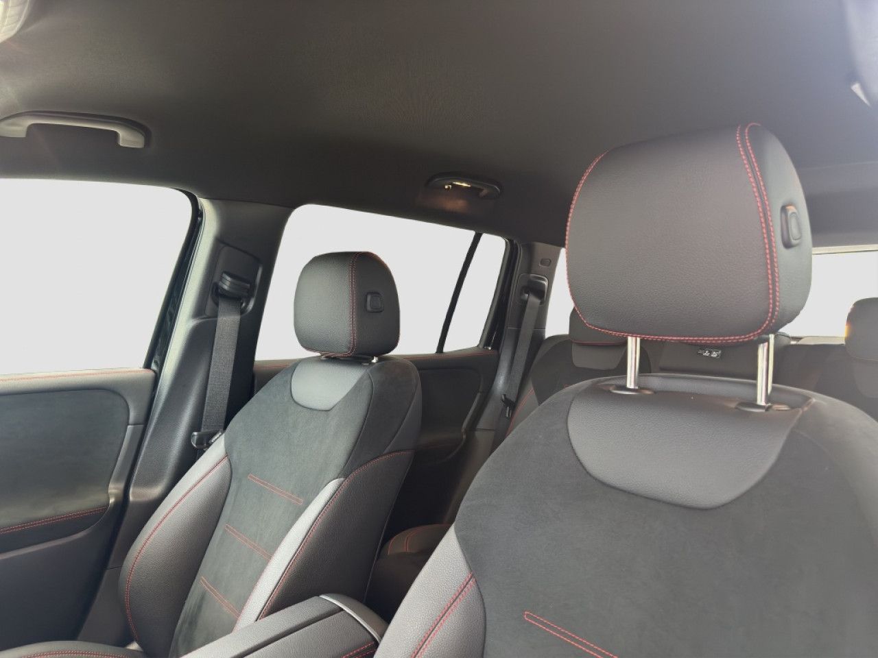 Mercedes-Benz GLB – Bild 15