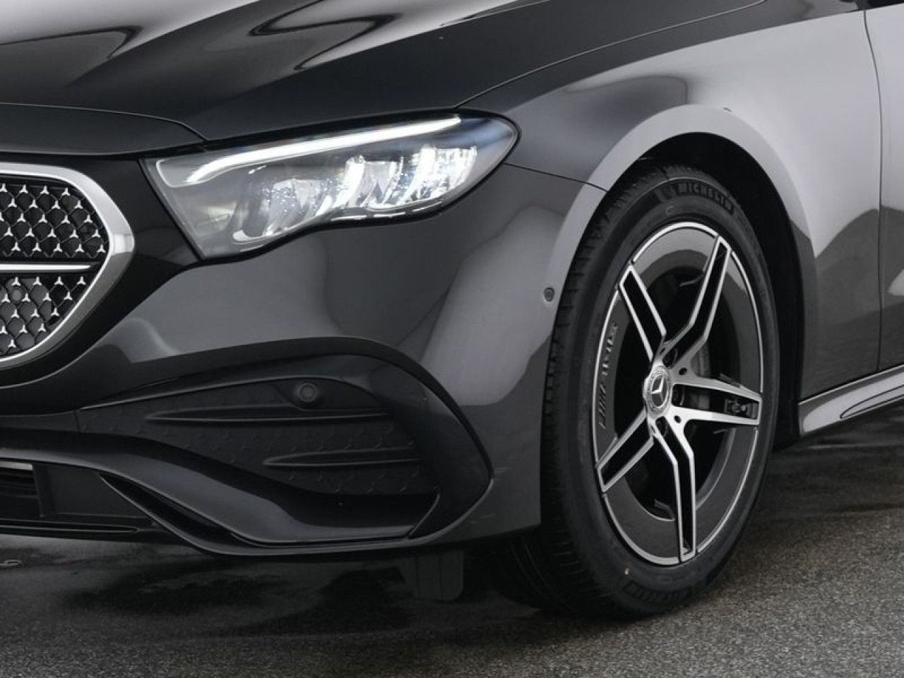 Mercedes-Benz E-Klasse – Bild 3