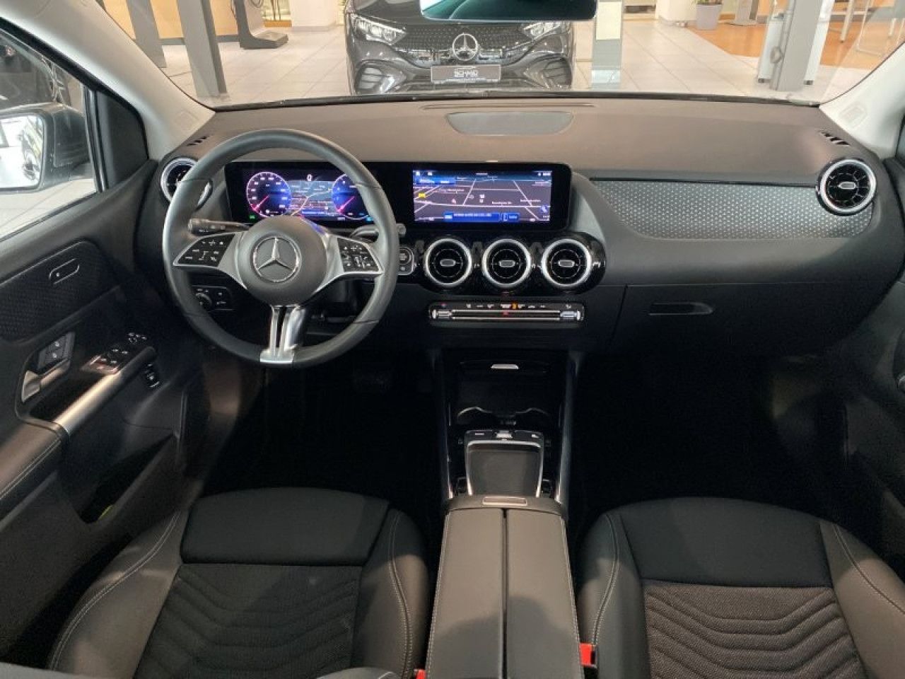 Fahrzeugbild 10 / 17