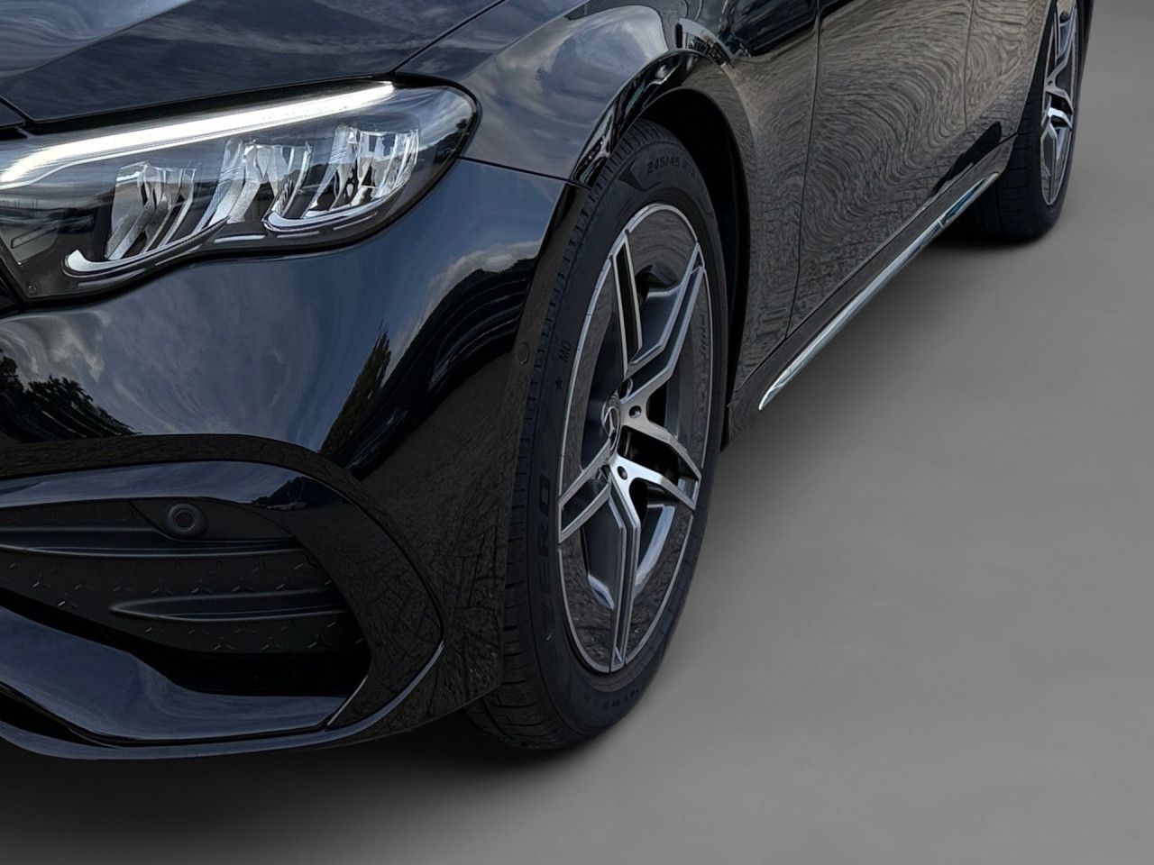 Mercedes-Benz E-Klasse – Bild 10