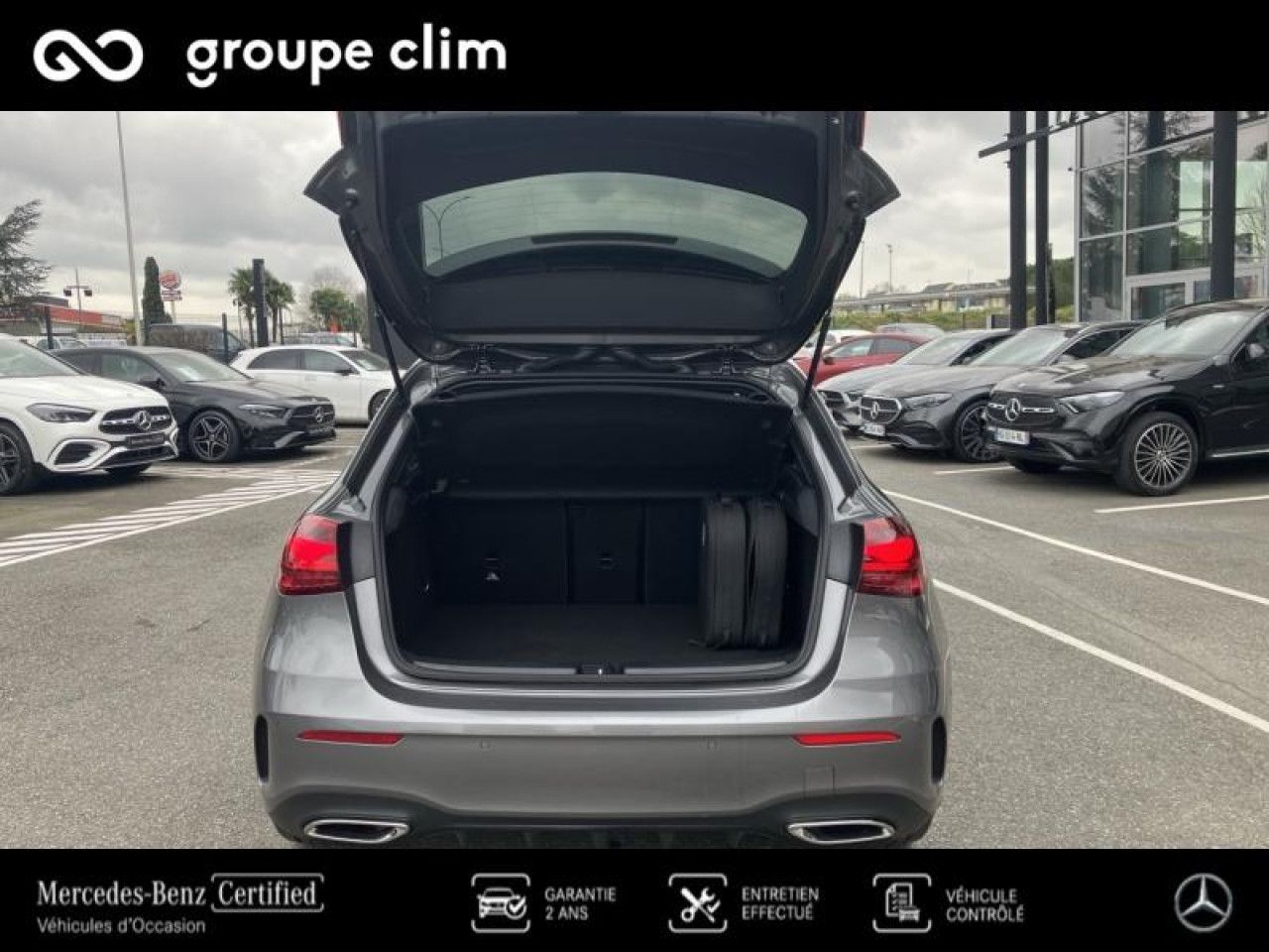 Photo du v&eacute;hicule 12 / 18