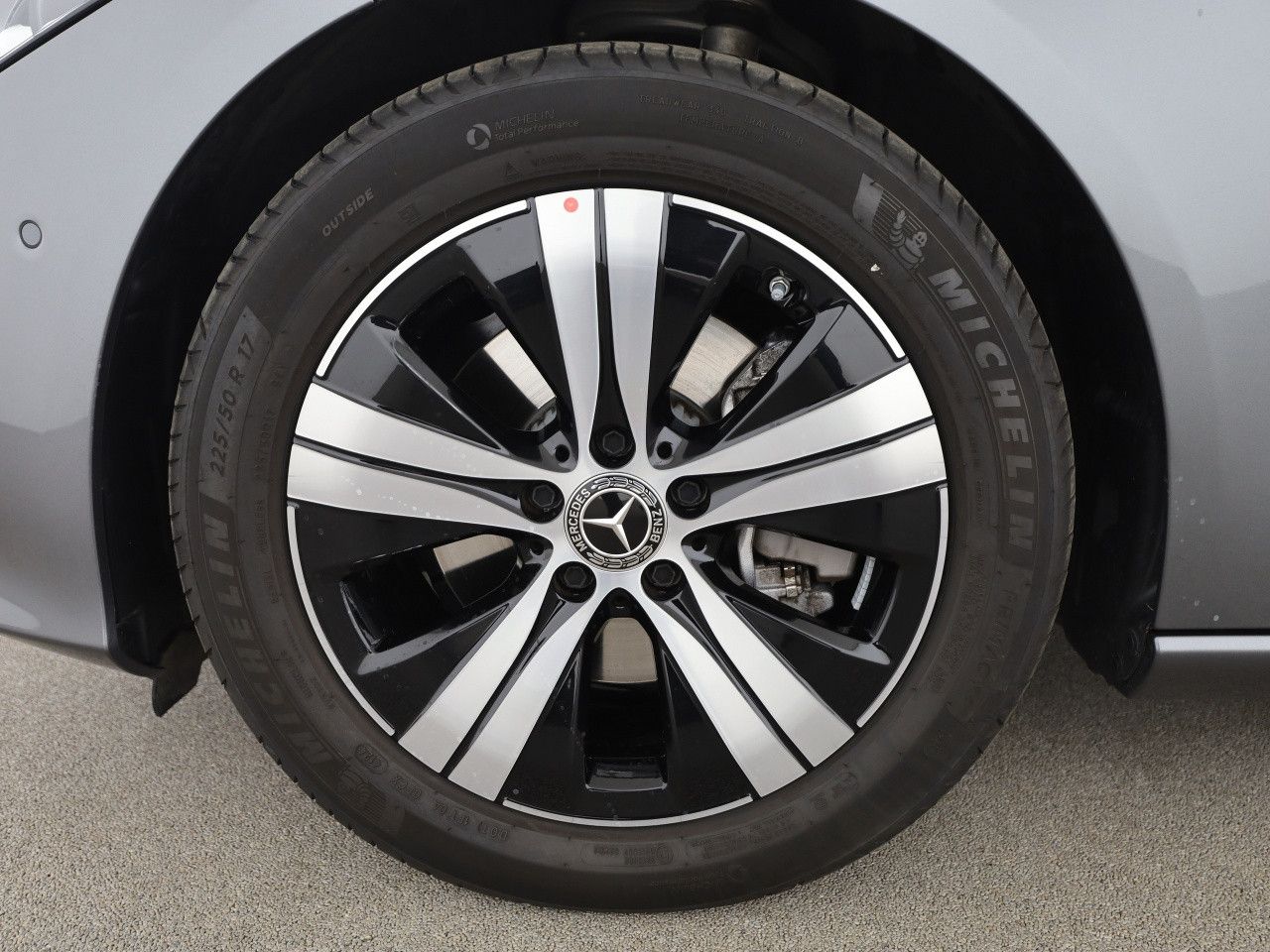 Mercedes-Benz C-Klasse – Bild 23