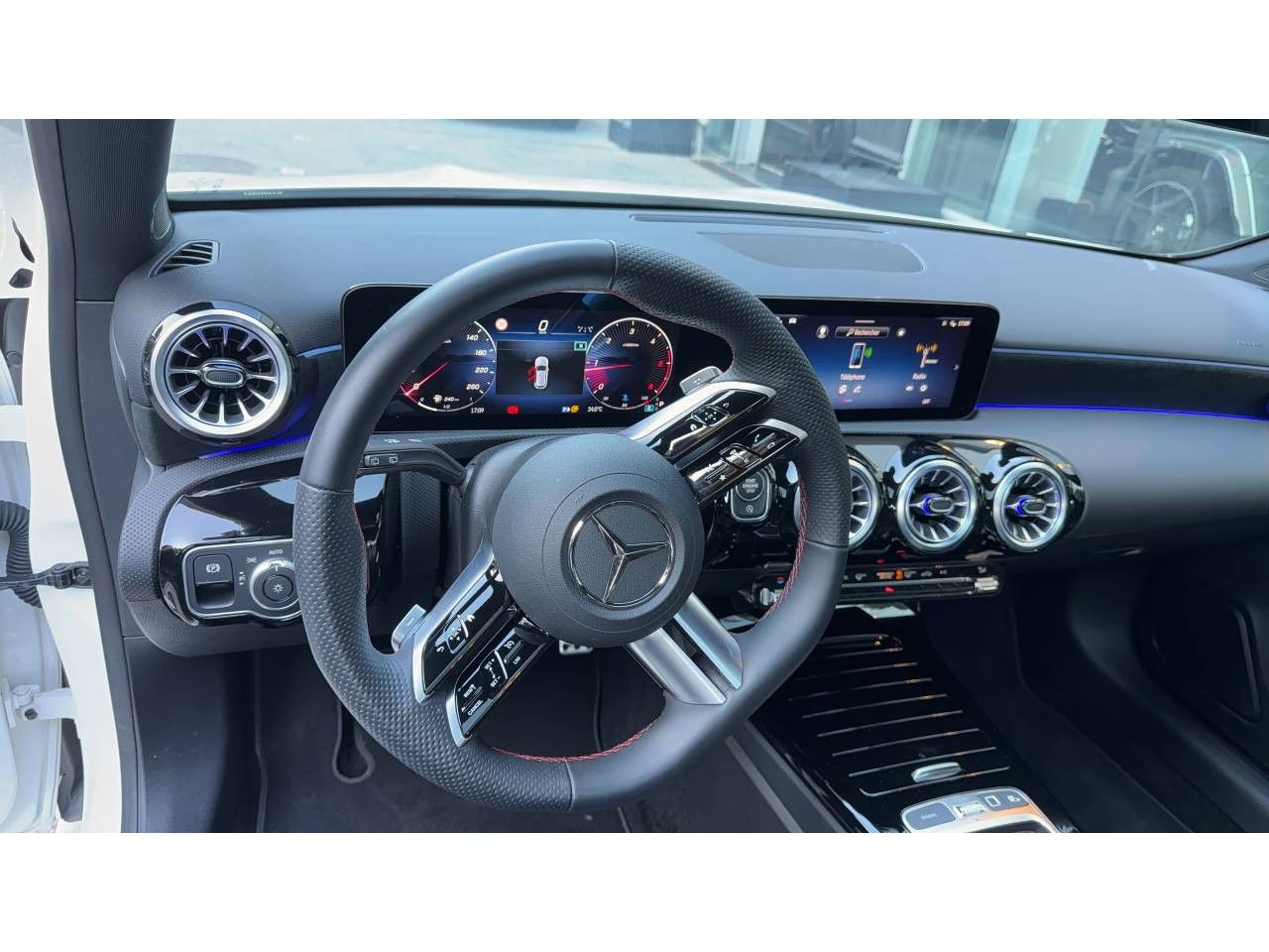 Photo du véhicule 7 / 17