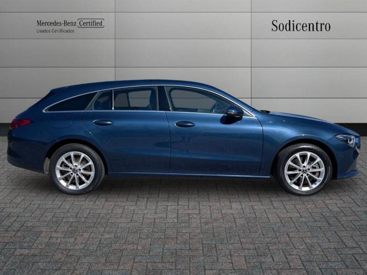 Imagem do ve&iacute;culo 7 / 19