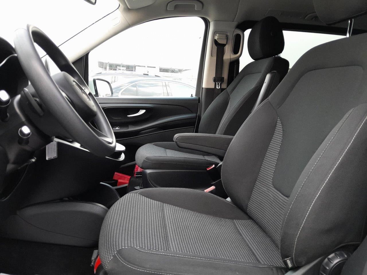 Zdjęcie pojazdu 15 / 19