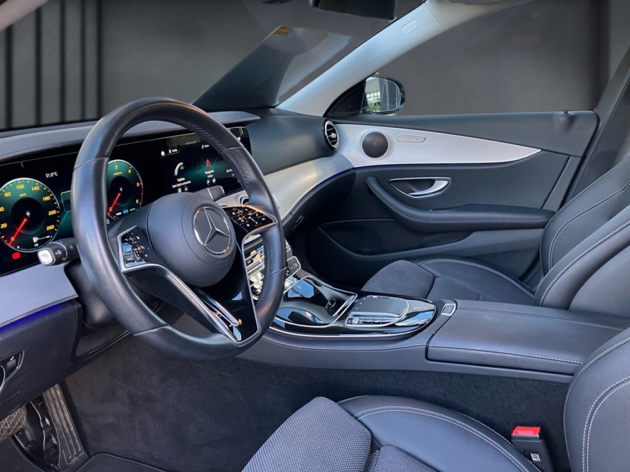 Mercedes-Benz E-Klasse – Bild 7