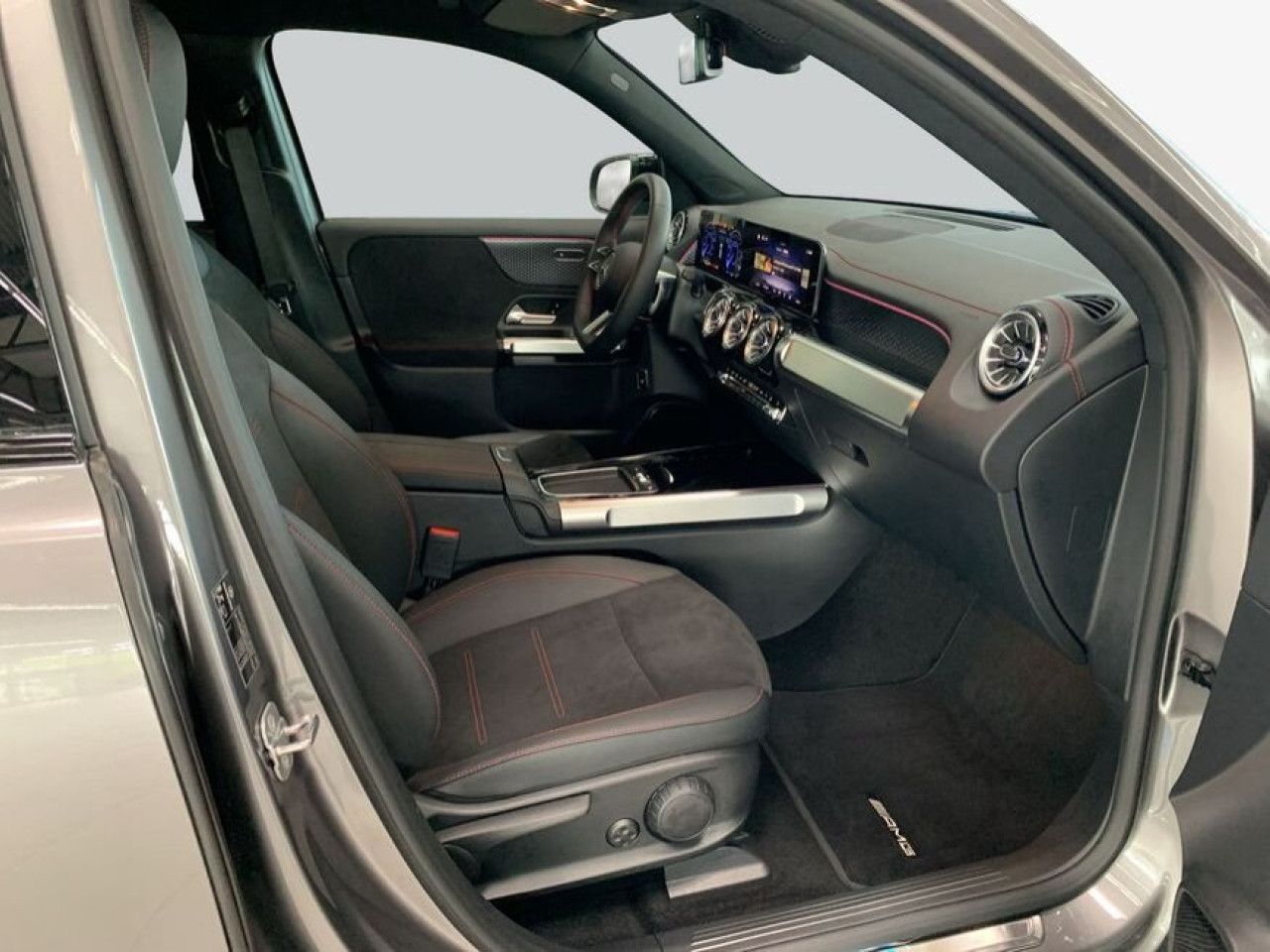 Mercedes-Benz EQB – Bild 13