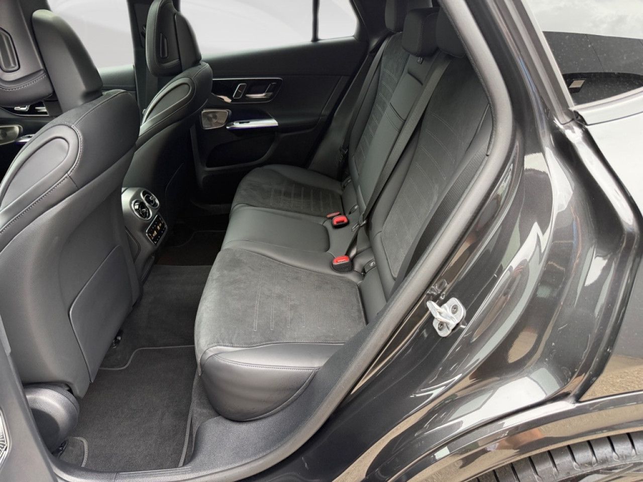 Mercedes-Benz GLC – Bild 12