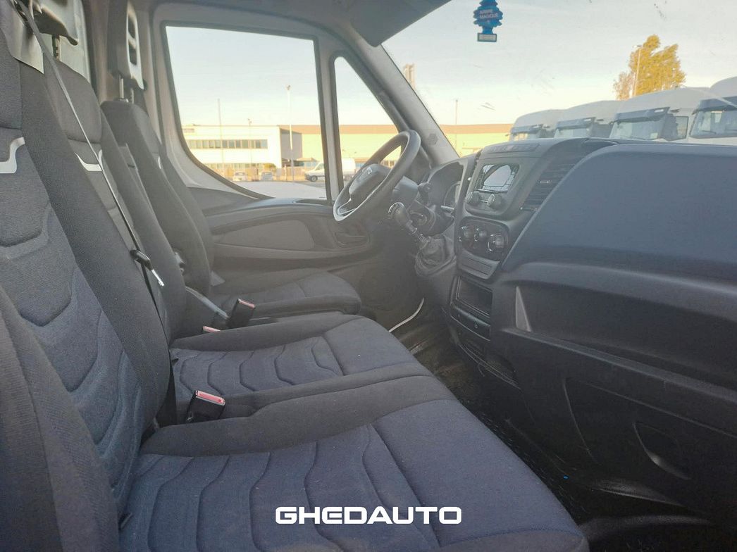IVECO | DAILY 35C14 A METANO BOX IN LEGA