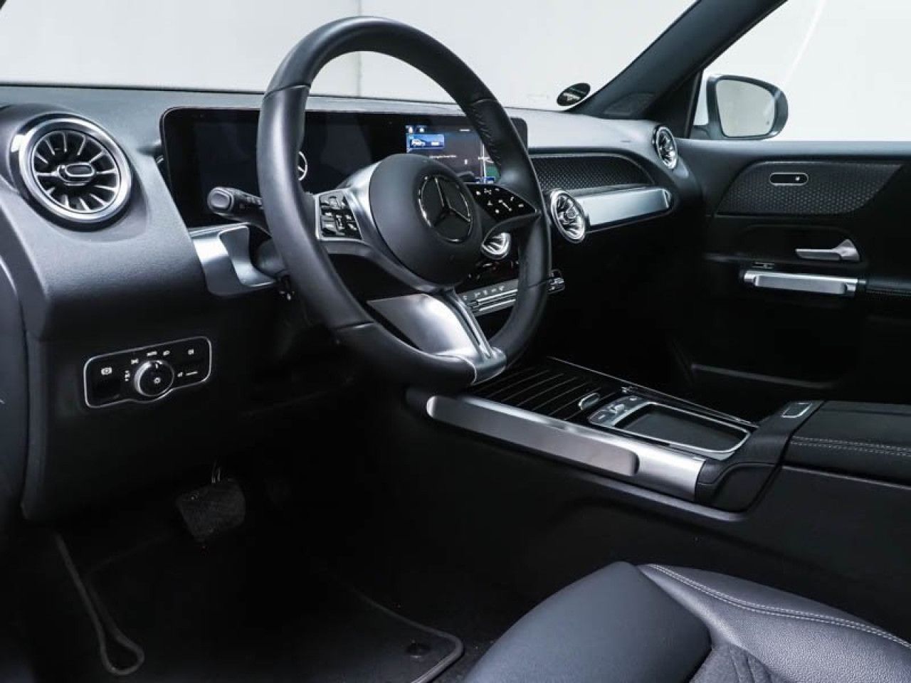 Mercedes-Benz EQB – Bild 11