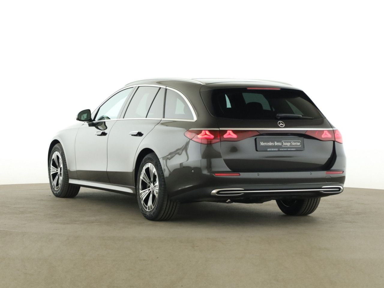 Mercedes-Benz E-Klasse – Bild 4