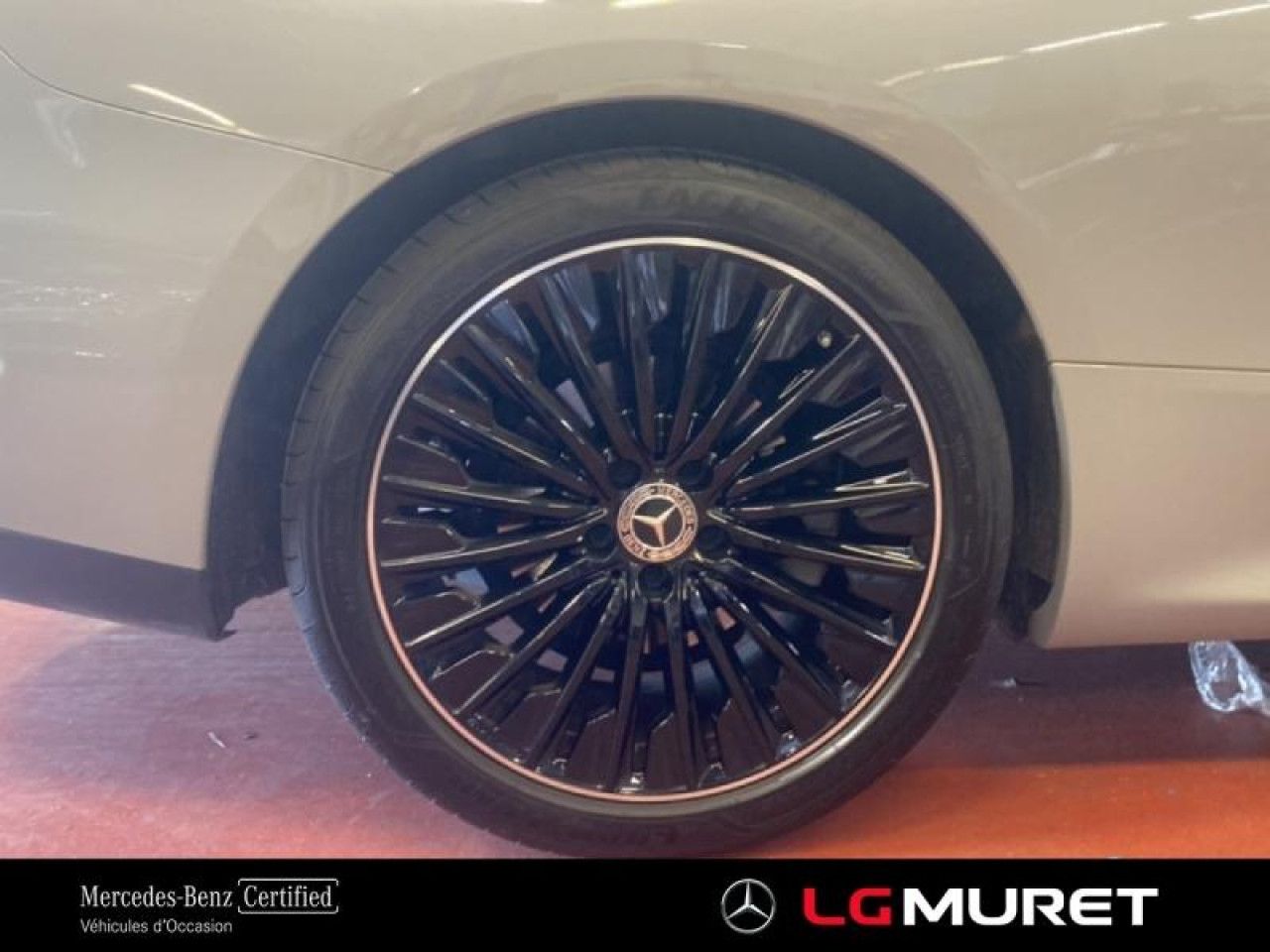 Photo du v&eacute;hicule 17 / 18