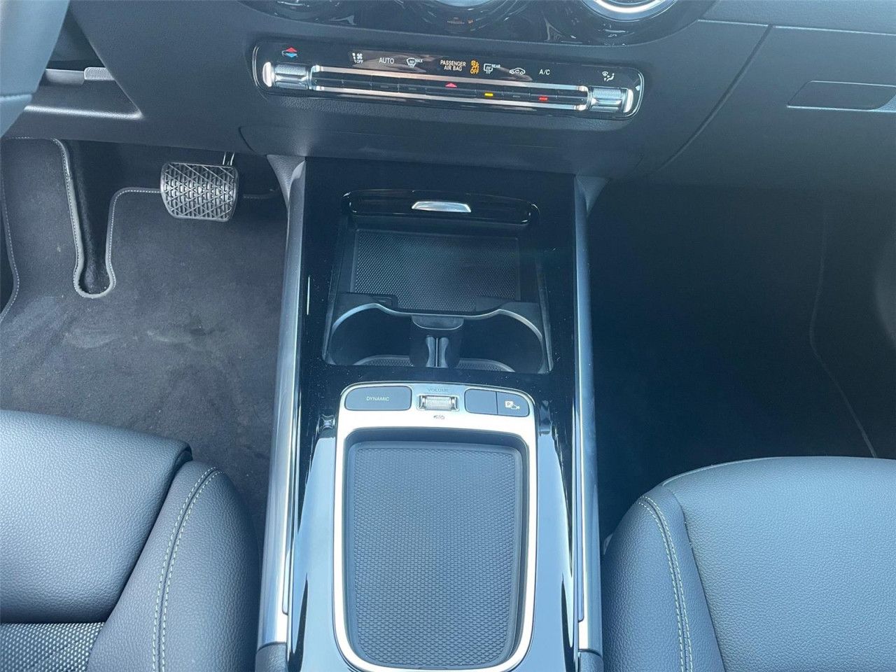 Fahrzeugbild 21 / 27