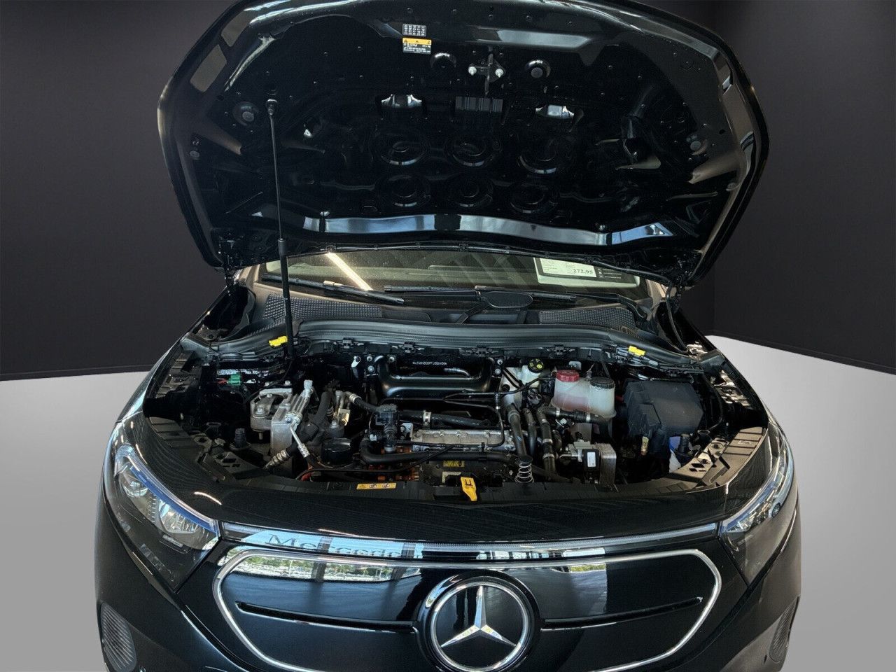 Mercedes-Benz EQA – Bild 13