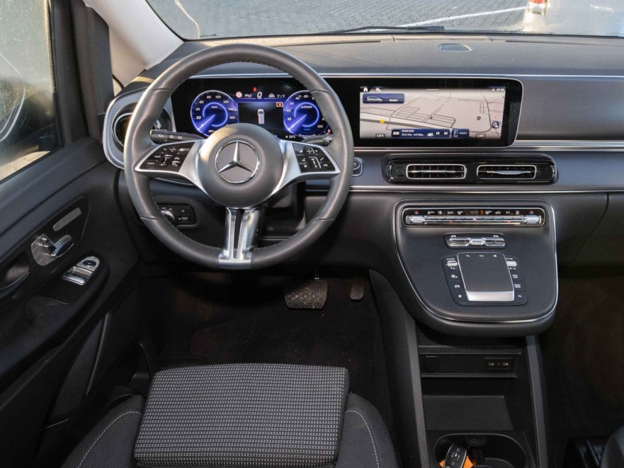 Mercedes-Benz EQV – Bild 7