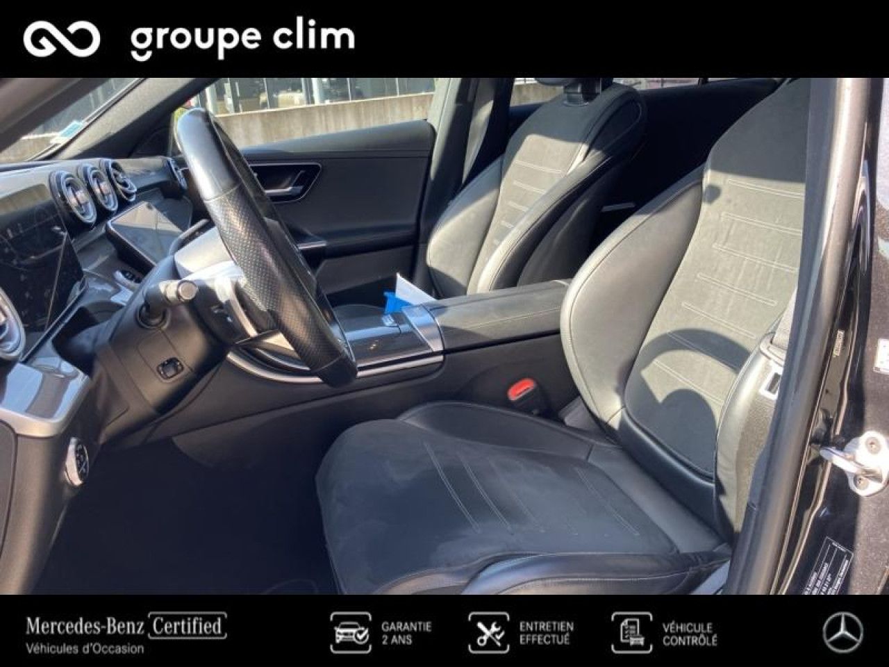 Photo du v&eacute;hicule 10 / 18