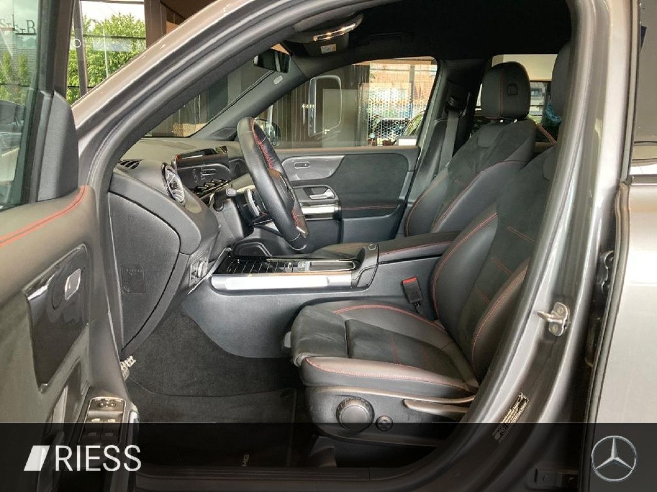 Mercedes-Benz GLB – Bild 9