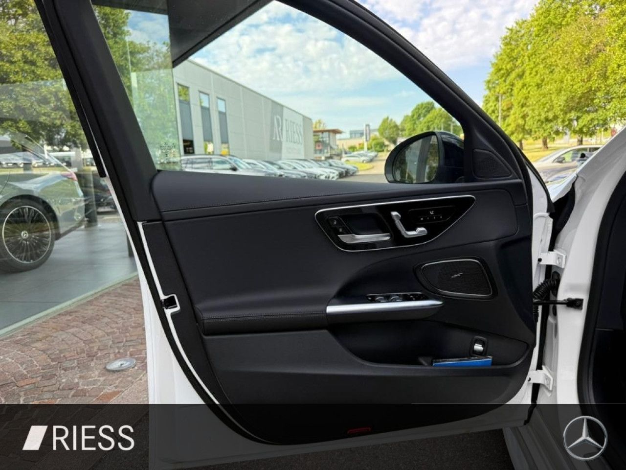 Mercedes-Benz C-Klasse – Bild 3