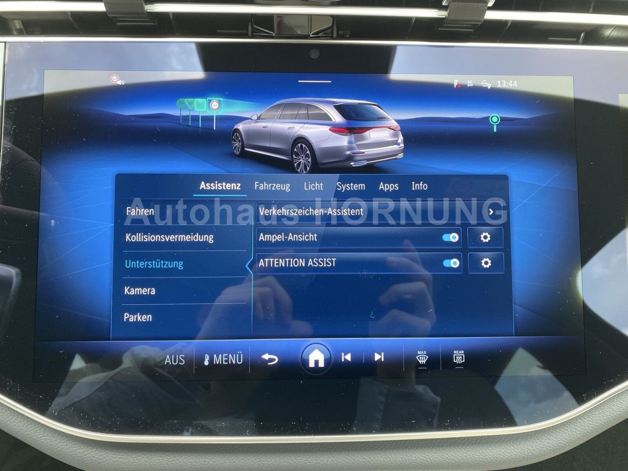 Mercedes-Benz E-Klasse – Bild 23