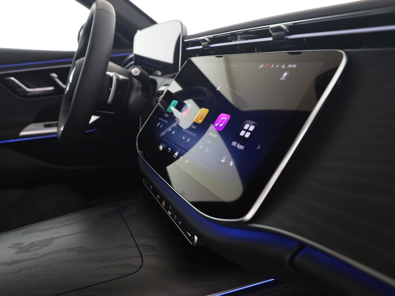 Mercedes-Benz E-Klasse – Bild 18