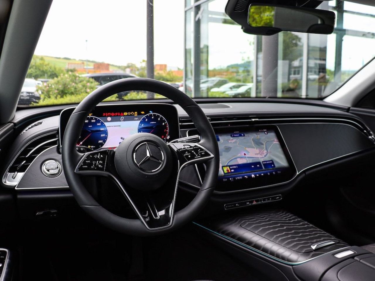 Mercedes-Benz E-Klasse – Bild 18