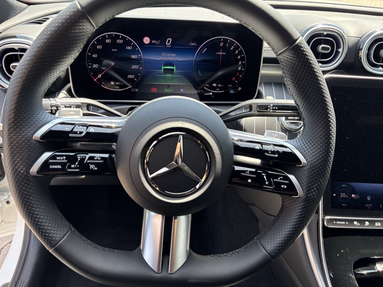 Mercedes-Benz C-Klasse – Bild 12