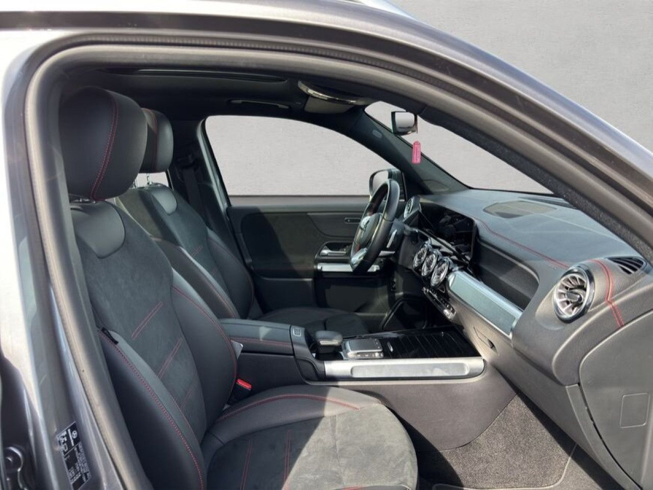 Fahrzeugbild 19 / 30