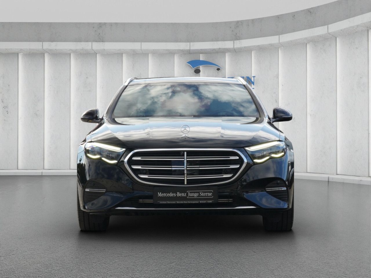 Mercedes-Benz E-Klasse – Bild 2
