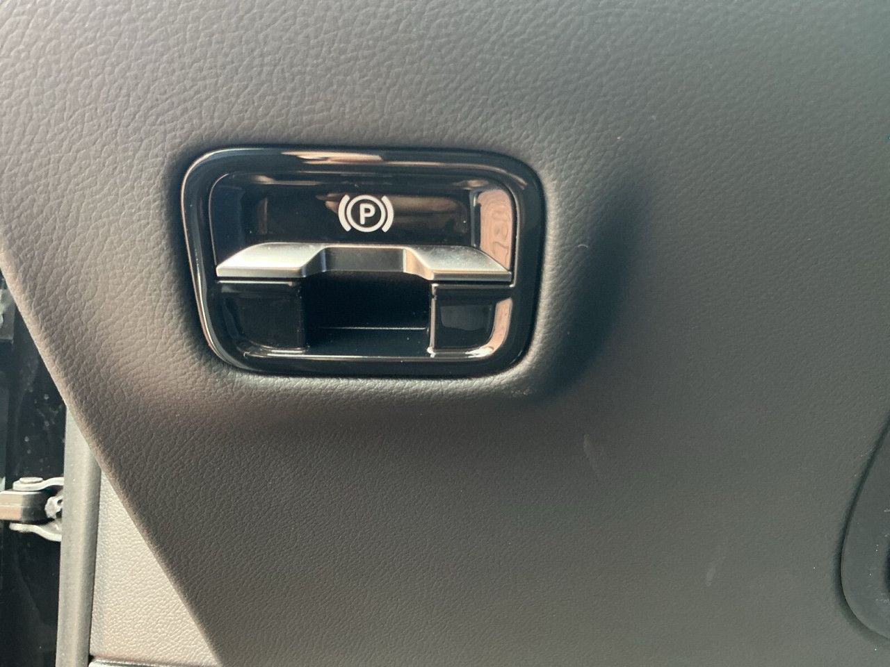 Mercedes-Benz E-Klasse – Bild 26