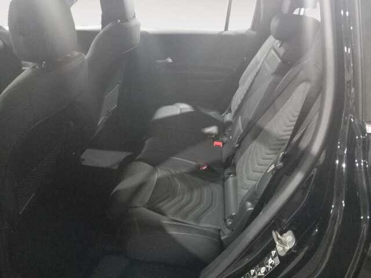 Imagem do veículo 12 / 15