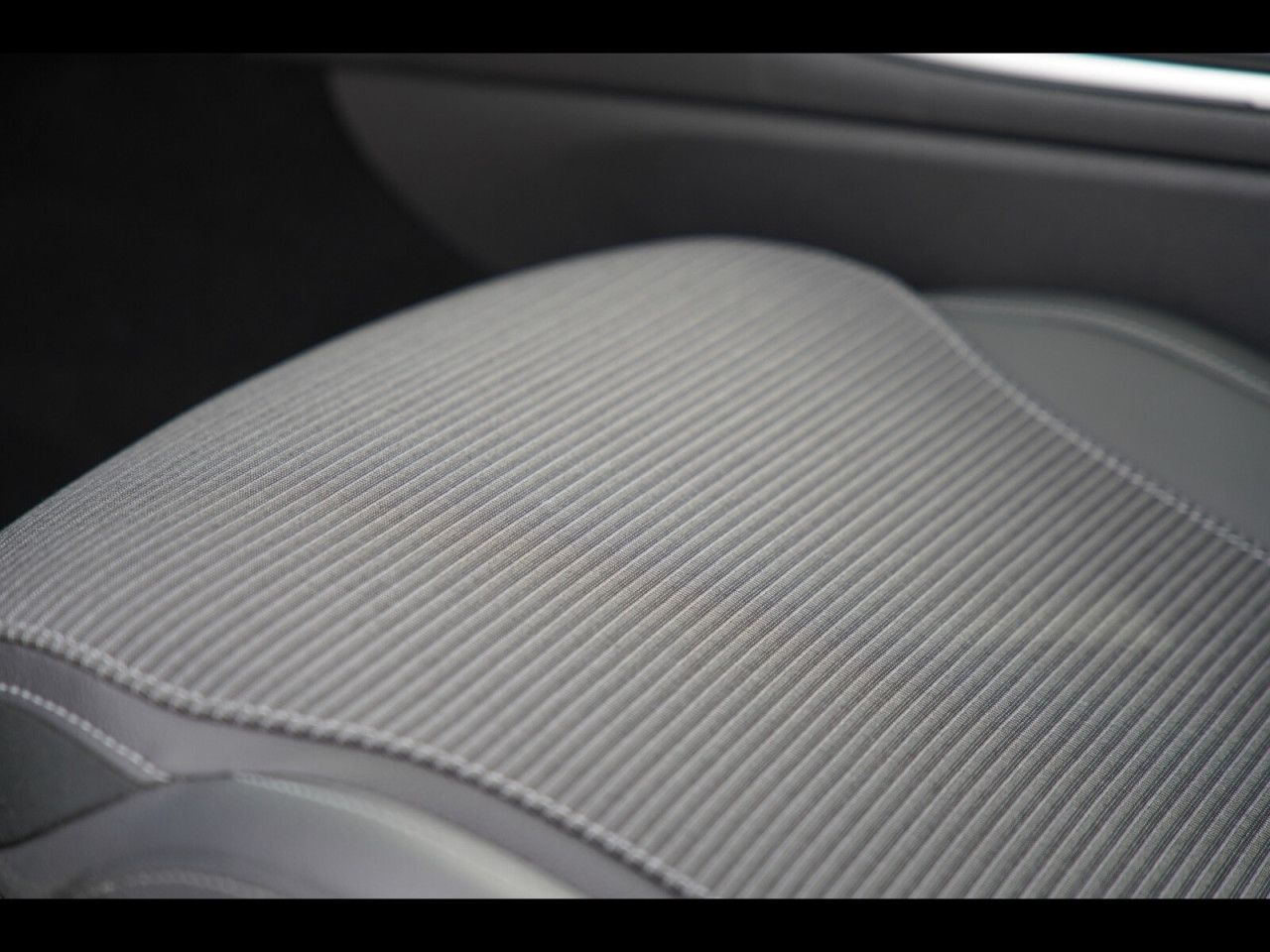 Mercedes-Benz C-Klasse – Bild 24
