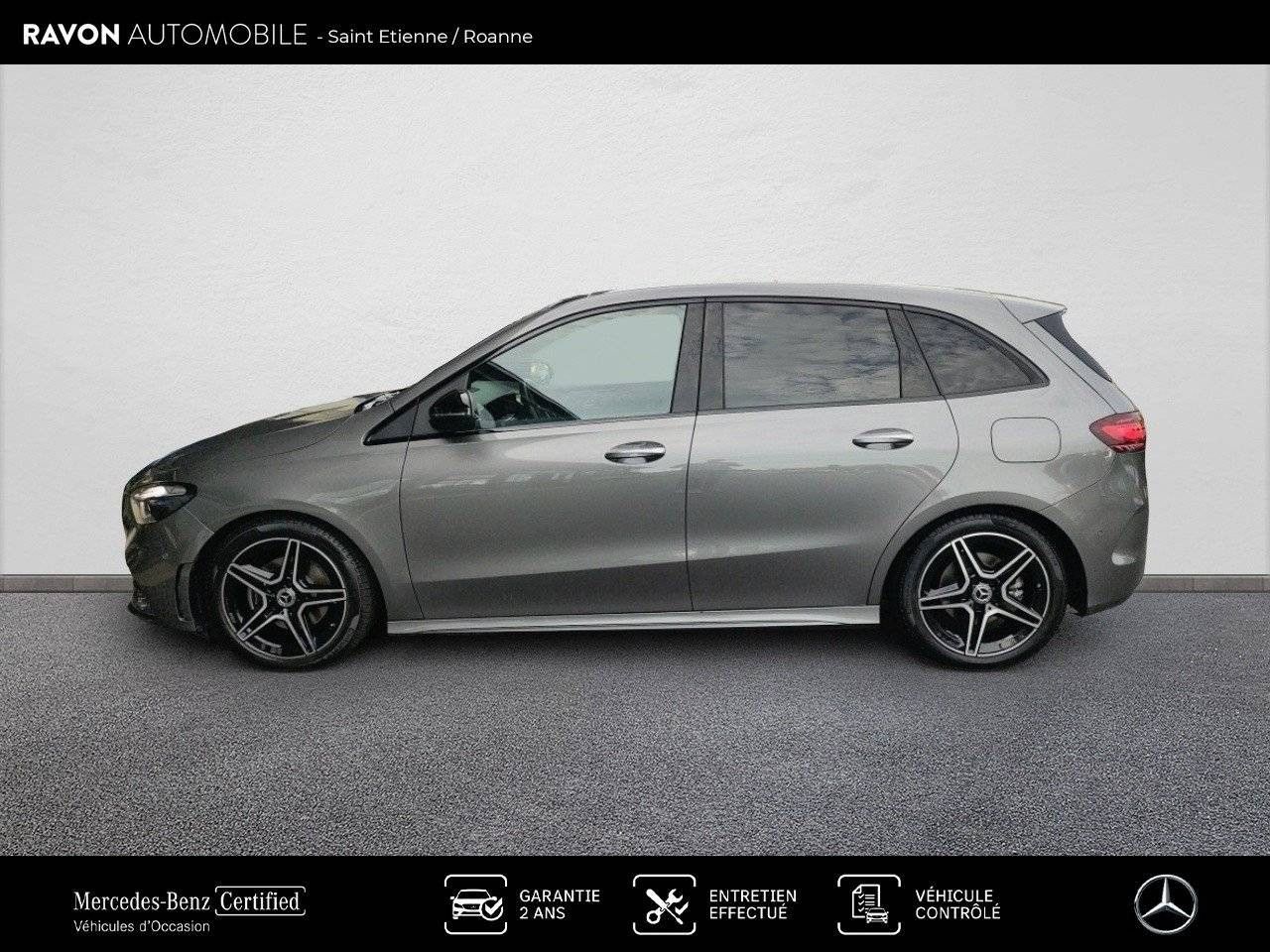 Photo du v&eacute;hicule 15 / 18