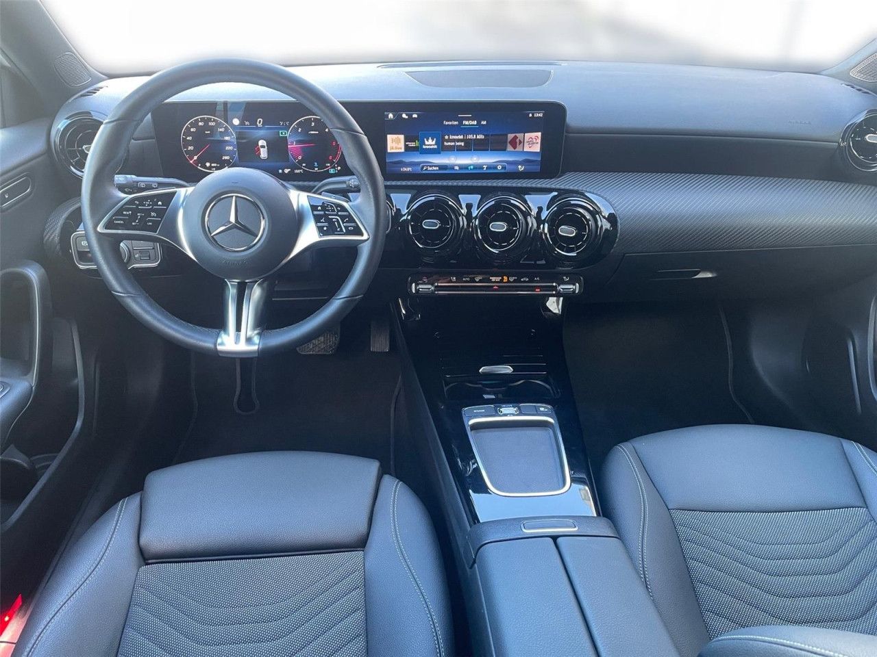 Fahrzeugbild 10 / 26