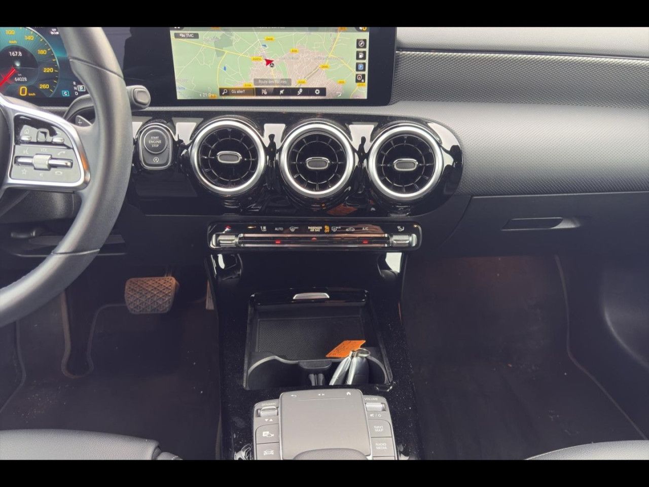 Photo du véhicule 8 / 18