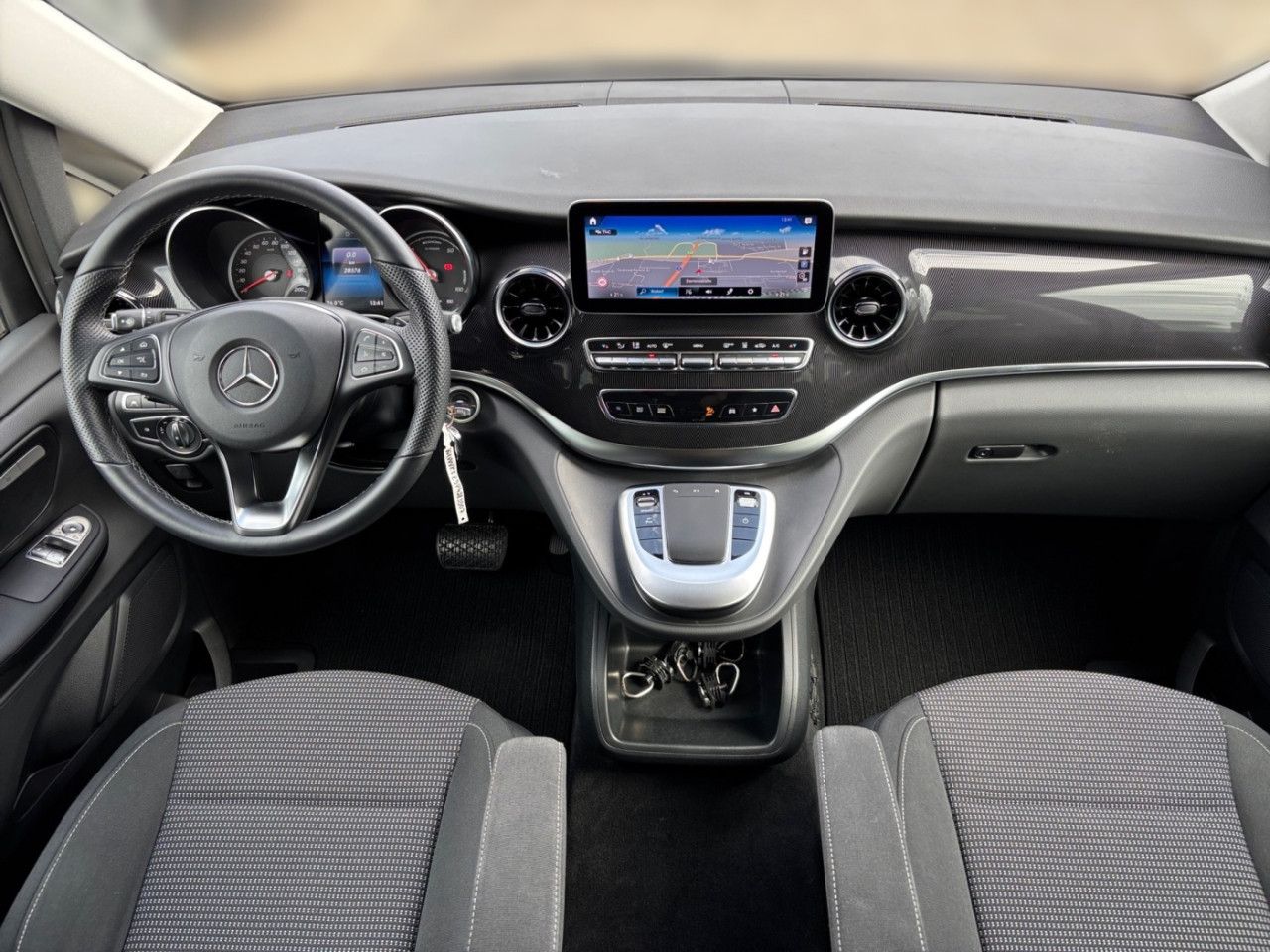 Mercedes-Benz EQV – Bild 11