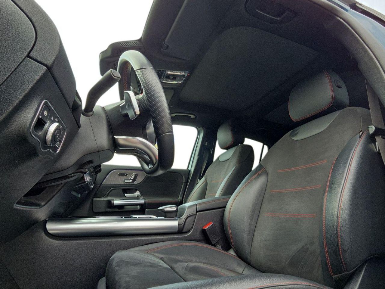 Imagem do ve&iacute;culo 11 / 20