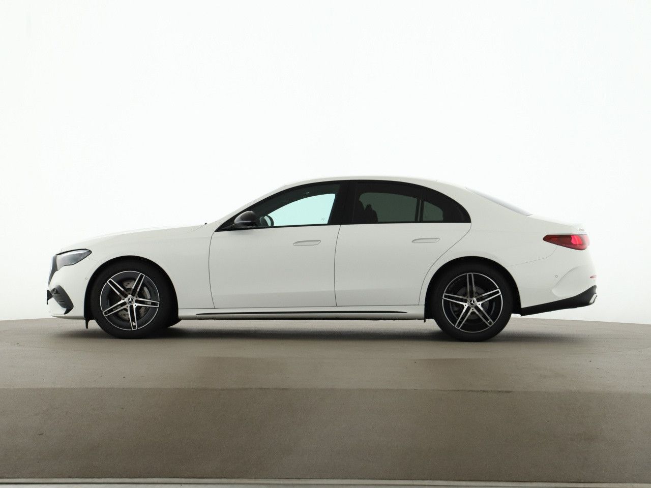 Mercedes-Benz E-Klasse – Bild 3