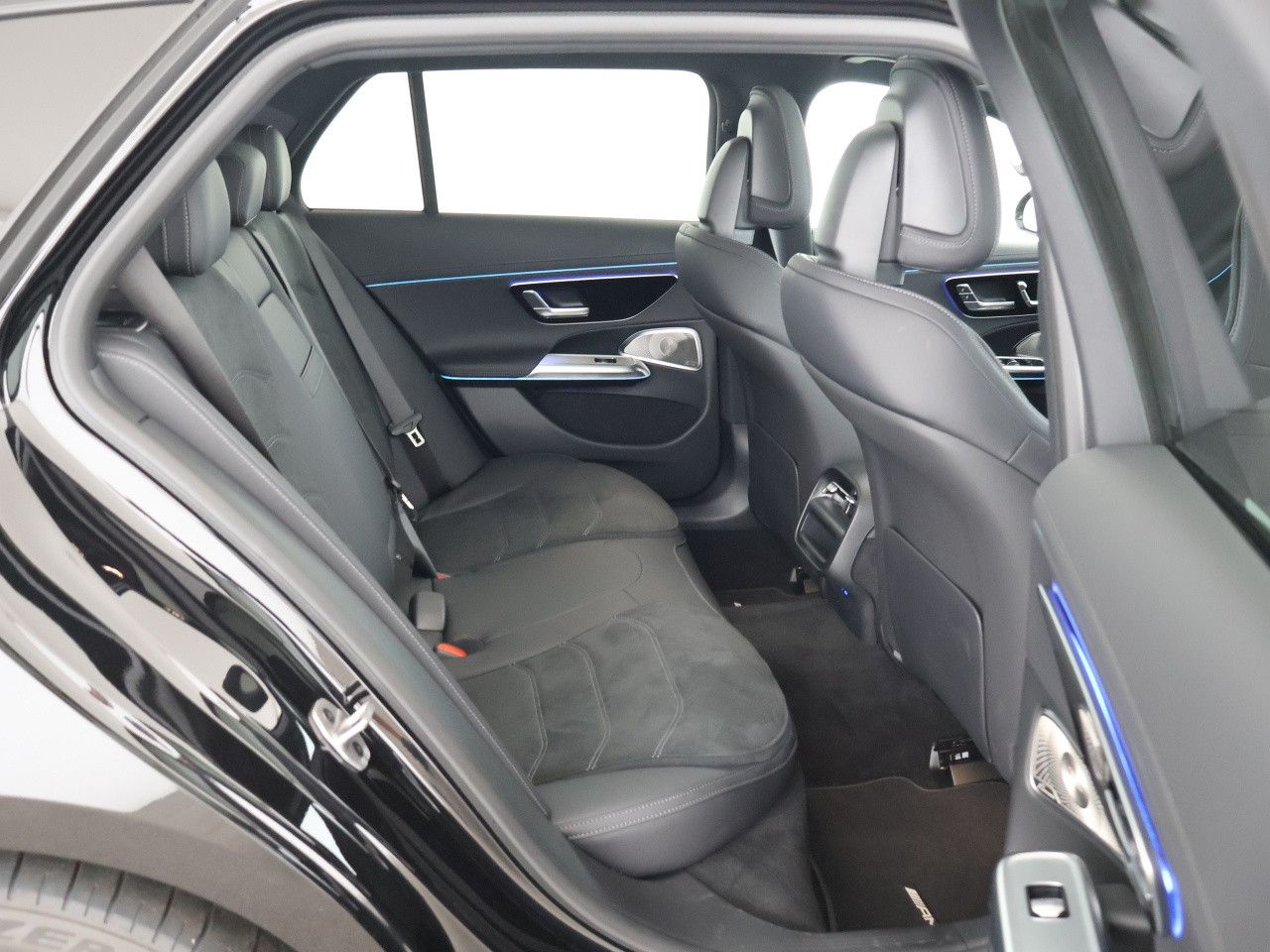 Mercedes-Benz E-Klasse – Bild 14