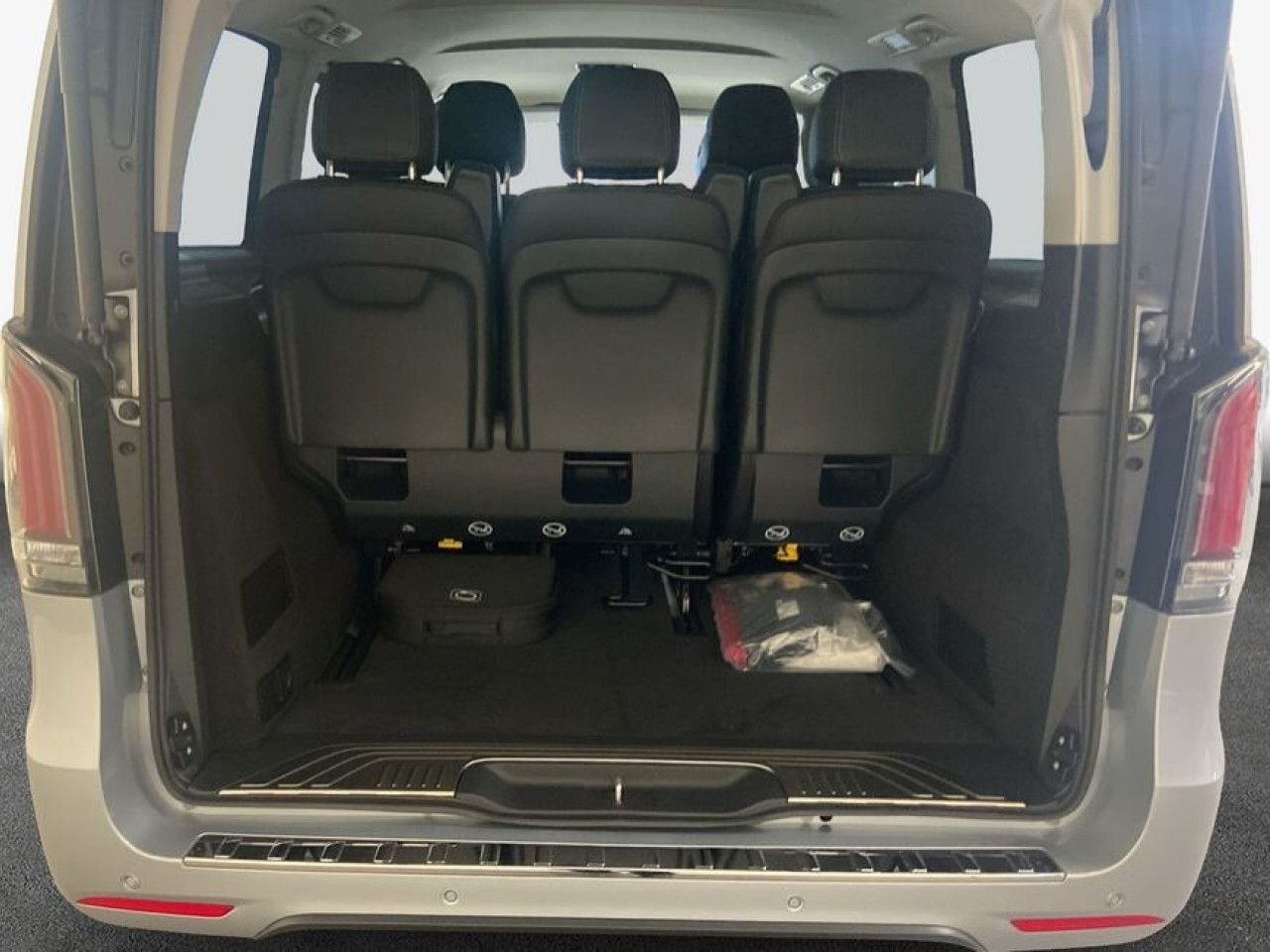 Mercedes-Benz EQV – Bild 9